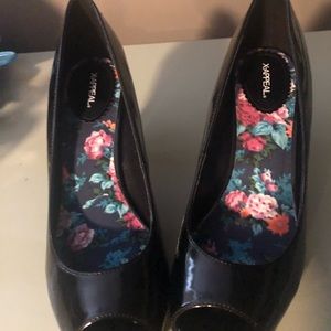 Black open toe heels